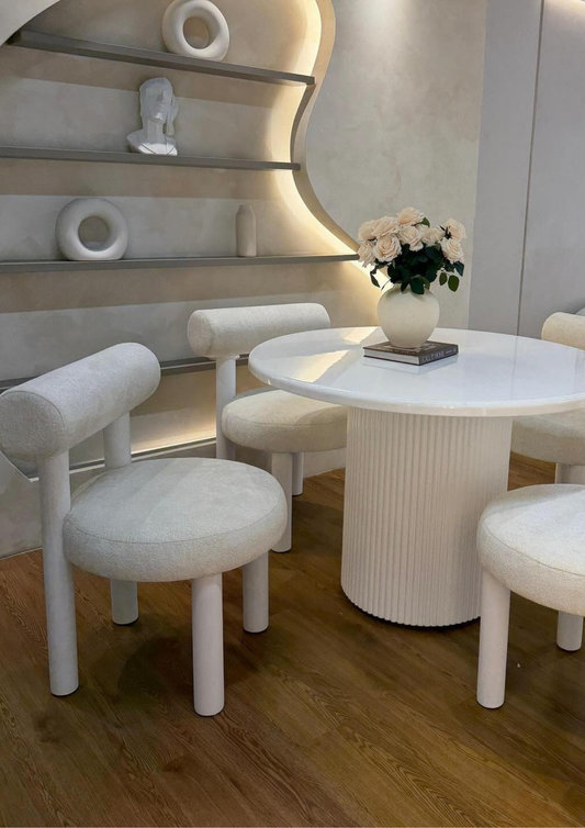 Mesa Rafael x Sillas Zeus Madera Blanca