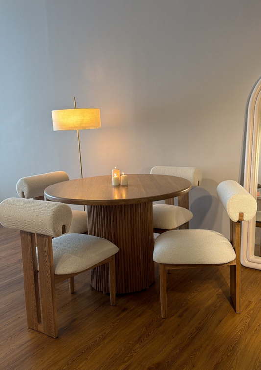 Mesa Rafael x Sillas Napolitano Natural